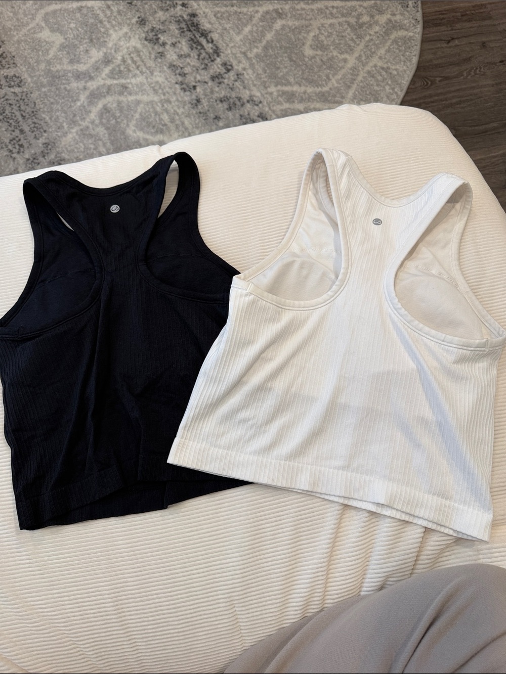 Amazon Ribbed Tank Tops - Black & White - Picture 2 of 5